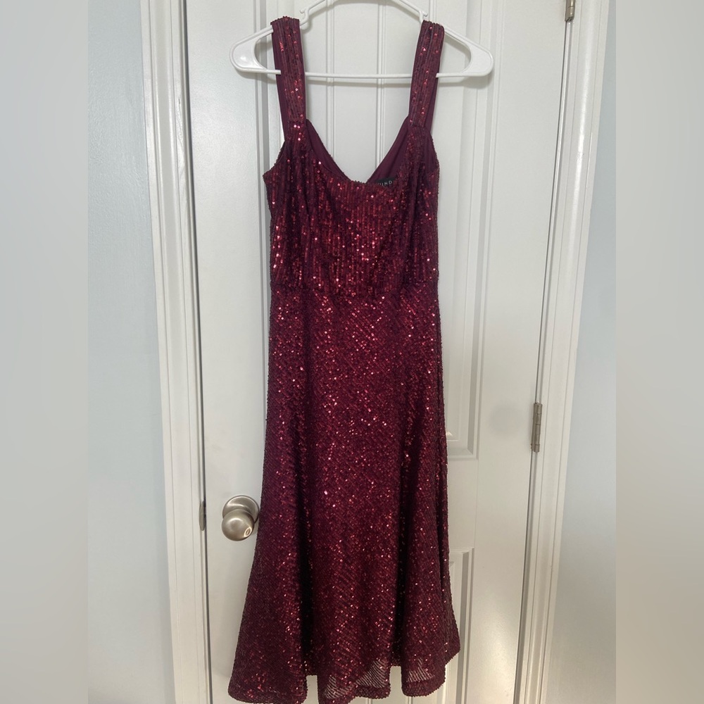 deep red all over sequins party dress ❤️✨